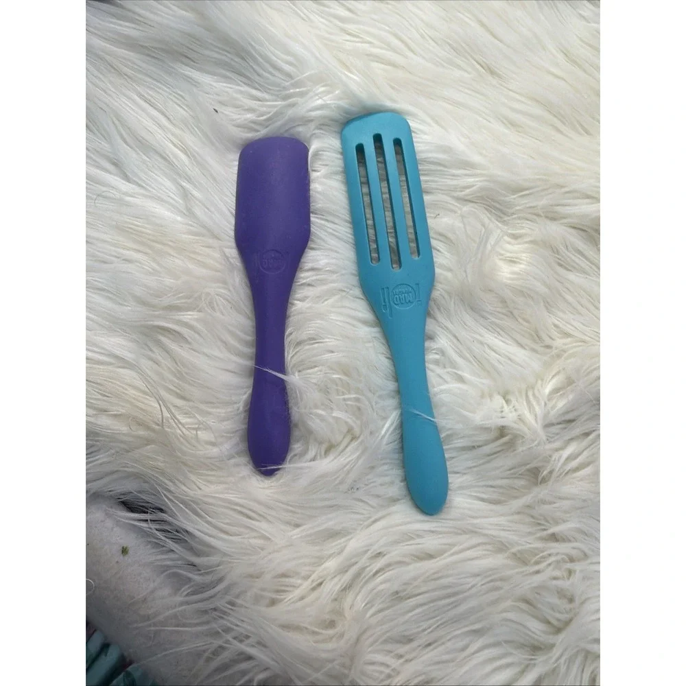 Mad Hungry 2 piece Multi-Use Silicone Spurtle Set Aqua Blue, Purple Jar Scraper